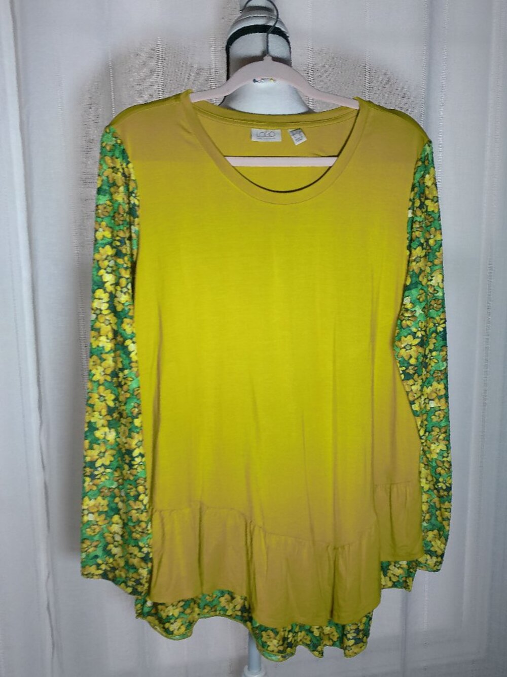 LOGO by Lori Goldstein Long Sleeve Scoop Neck Mustard Yellow w/Florals Tunic L - Picture 2 of 9